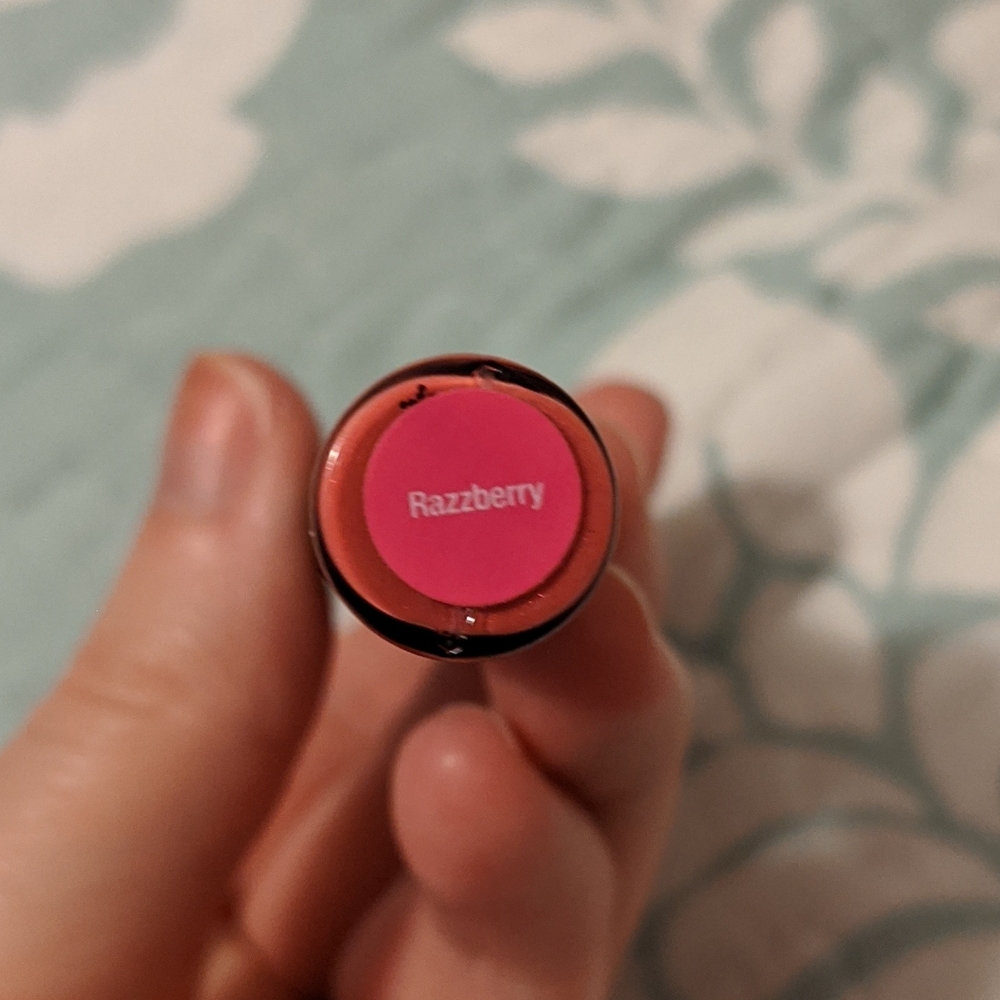 Senegence Brand Lipsense- Razzberry unopened (sample size)